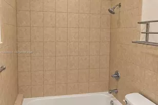 3280 Gifford Ln, Miami, FL 33133 - Photo 18