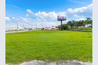 237 N Krome Ave, Florida City, FL 33034 - Photo 14
