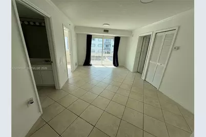 2415 NW 16th St Rd #316, Miami, FL 33125 - Photo 8