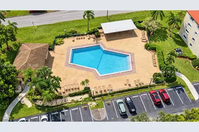 1101 SW 128th Ter #312C, Pembroke Pines, FL 33027 - Photo 18