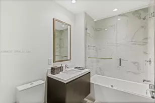 851 NE 1st Ave, Miami, FL 33132 - Photo 22