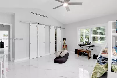 1110 Wallace St, Coral Gables, FL 33134 - Photo 20