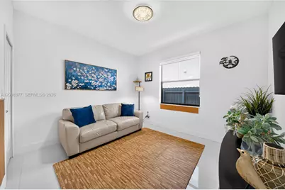 15103 SW 30th St, Miami, FL 33185 - Photo 12