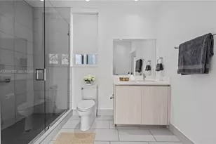 2461 NE 135th St, North Miami, FL 33181 - Photo 18