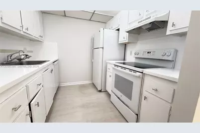 301 SW 135th Ave #310C, Pembroke Pines, FL 33027 - Photo 8