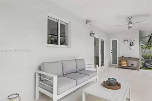 305 SW 134th Ct, Miami, FL 33184 - Photo 50
