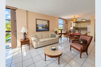 [Address not provided], Hialeah, FL 33015 - Photo 6