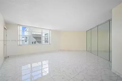 2750 NE 183rd St #PH06, Aventura, FL 33160 - Photo 8