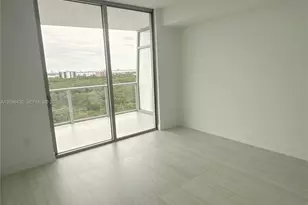 2411 Laguna Cir, North Miami, FL 33181 - Photo 12
