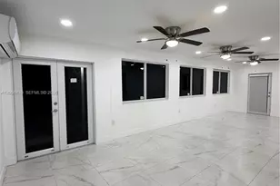 380 W 32nd St, Hialeah, FL 33012 - Photo 2