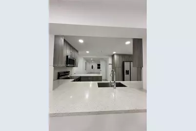 380 W 32nd St #1, Hialeah, FL 33012 - Photo 14