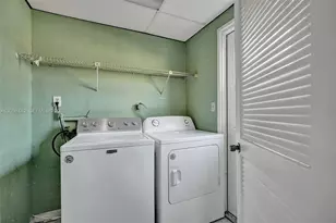 5120 SW 22nd St, West Park, FL 33023 - Photo 34