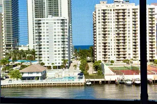 100 Golden Isles Dr, Hallandale Beach, FL 33009 - Photo 30