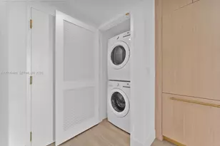 90 NE 32nd St, Miami, FL 33137 - Photo 16