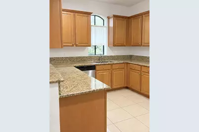 3050 NW 103rd Path, Doral, FL 33172 - Photo 6