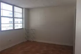 999 Brickell Bay Dr, Miami, FL 33131 - Photo 6