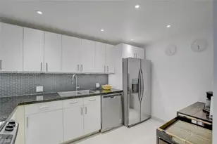 3375 N Country Club Dr, Aventura, FL 33180 - Photo 2