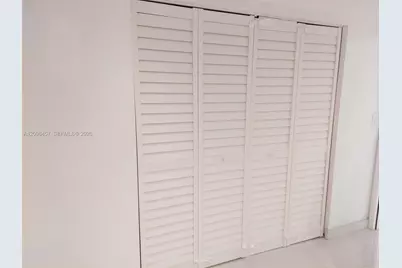 3375 N Country Club Dr #103, Aventura, FL 33180 - Photo 24