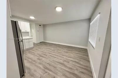 3616 NE 11th Ave #6, Oakland Park, FL 33334 - Photo 4