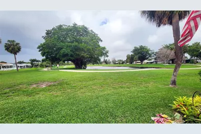 4505 NW 43rd Ter, Tamarac, FL 33319 - Photo 2