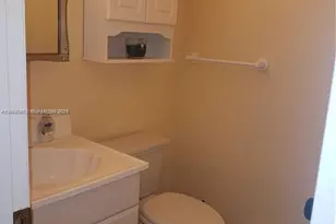 2220 NE 68th St, Fort Lauderdale, FL 33308 - Photo 14