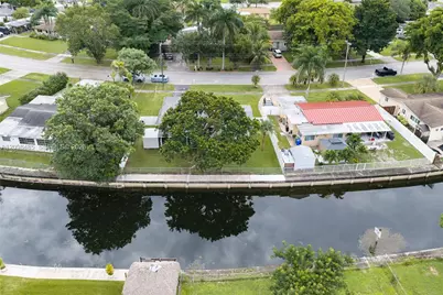1101 E River Dr, Margate, FL 33063 - Photo 48