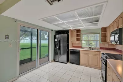 14978 SW 143rd Pl, Miami, FL 33186 - Photo 30