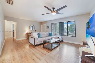 11941 NW 23rd St, Pembroke Pines, FL 33026 - Photo 14