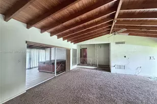 7743 SW 72nd Ct, Miami, FL 33143 - Photo 4