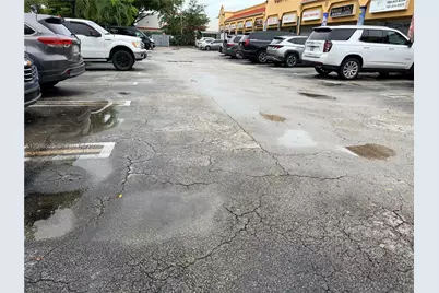 32 E 5th St,Unit #58, Hialeah, FL 33010 - Photo 12