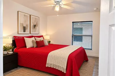 211 NE 35th St, Oakland Park, FL 33334 - Photo 16