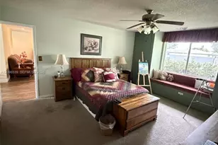 8410 SW 26th Pl, Davie, FL 33328 - Photo 16