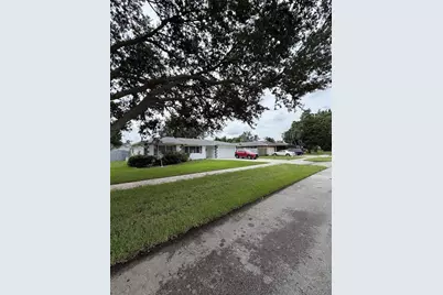 8410 SW 26th Pl, Davie, FL 33328 - Photo 2