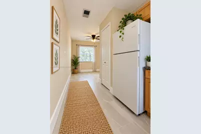 111 SE 4th Ave #7, Hallandale Beach, FL 33009 - Photo 18