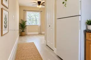 111 SE 4th Ave, Hallandale Beach, FL 33009 - Photo 18