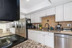 9979 W Atlantic Blvd, Coral Springs, FL 33071 - Photo 12