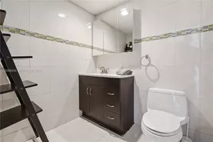 3801 S Ocean Dr, Hollywood, FL 33019 - Photo 10