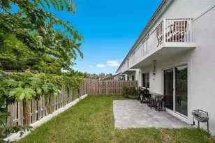 1418 SE 6th Rd, Homestead, FL 33034 - Photo 38