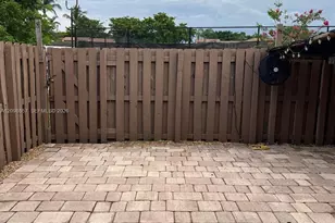 8102 SW 20th Ct, Davie, FL 33324 - Photo 24