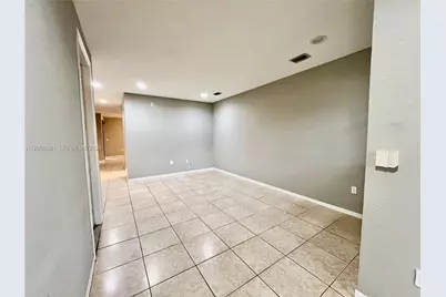646 NE 35th Ave #646, Homestead, FL 33033 - Photo 2
