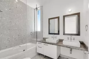 185 SW 7th St, Miami, FL 33130 - Photo 18