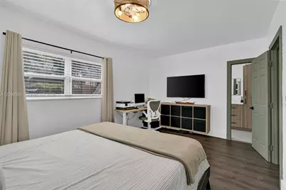 441 E Evanston Cir, Fort Lauderdale, FL 33312 - Photo 18