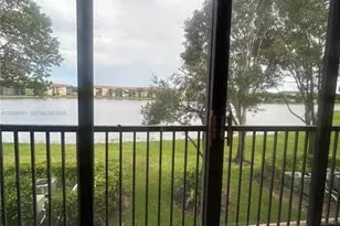 571 SW 141st Ave, Pembroke Pines, FL 33027 - Photo 20