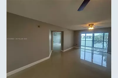 571 SW 141st Ave #212N, Pembroke Pines, FL 33027 - Photo 10