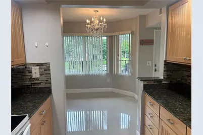 571 SW 141st Ave #212N, Pembroke Pines, FL 33027 - Photo 4