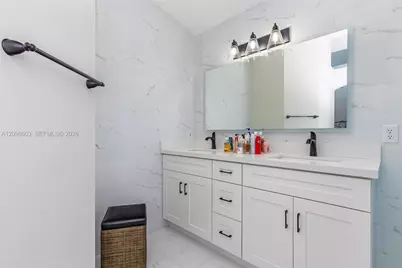 18481 NW 24th St, Pembroke Pines, FL 33029 - Photo 22