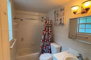 636 NE 63rd St, Miami, FL 33138 - Photo 4