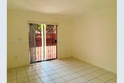 5705 W 20th Ave #101, Hialeah, FL 33012 - Photo 6