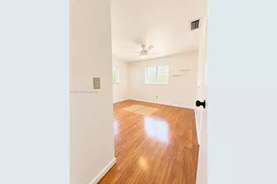 2560 NW 81st Ter, Sunrise, FL 33322 - Photo 8