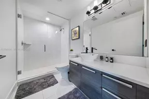 2950 NE 188th St, Aventura, FL 33180 - Photo 30